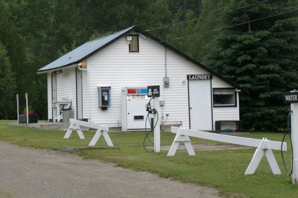 Washrooms & Laundry